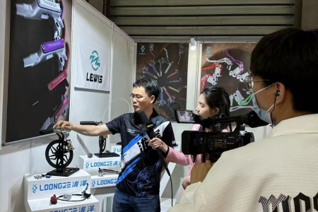 Lewis-In Shanghai Exhibition